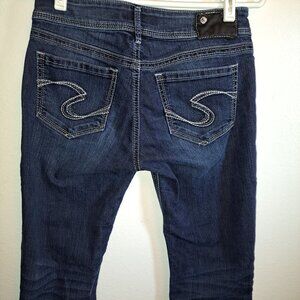 Silver Jeans Suki Straight W/Embroidered Pockets and Rhinestones Embellishments